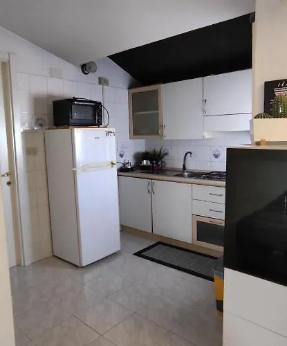 Holiday home Attic - Ideale Per Lavoro, Trasferte E Brevi Soste